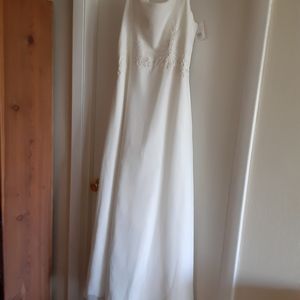 Brand new wedding dress size 18
